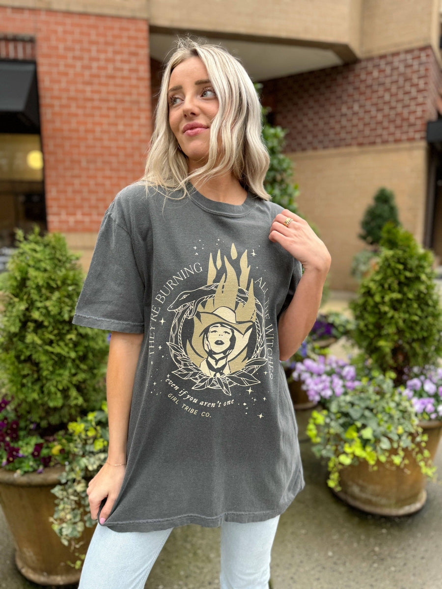 Gorgeous Witches Tee – Shop Tallulah's